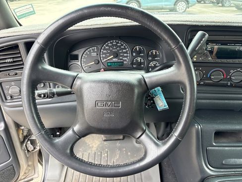 Used 2002 GMC Sierra 1500 SLE image 18