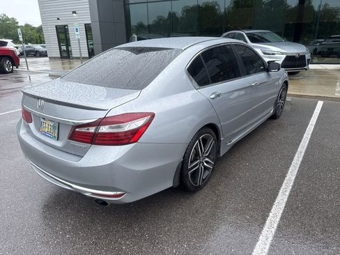 Used 2016 Honda Accord Sport image 5
