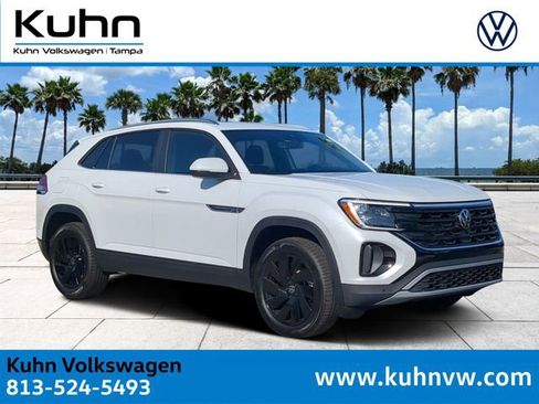 New 2026 Volkswagen Atlas Cross Sport SE w/ Panoramic Sunroof Package image 1