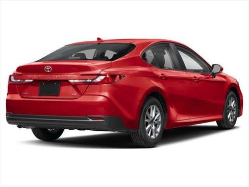 Used 2025 Toyota Camry LE FWD image 2