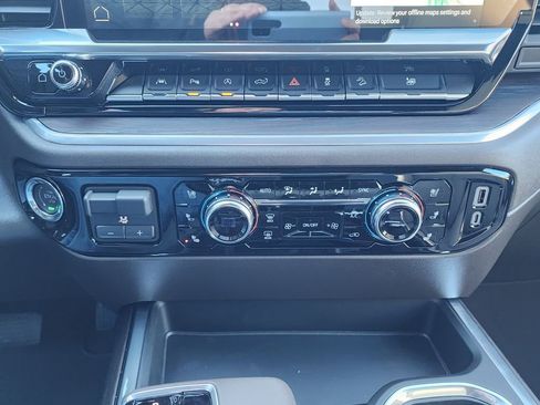 New 2026 GMC Sierra 1500 SLT w/ SLT Premium Plus Package image 29