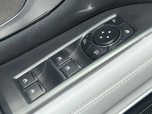 Used 2025 Ford Expedition Platinum AWD/4WD image 17