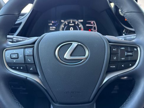 Certified 2025 Lexus ES 350 w/ Premium Package FWD image 26