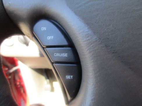 Used 2002 Chrysler Town & Country LX FWD image 18