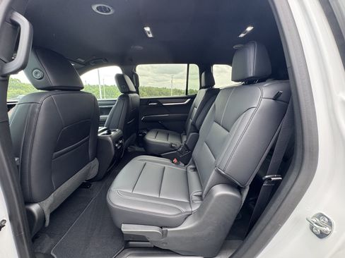 New 2026 GMC Acadia Elevation w/ Black Edition FWD image 10