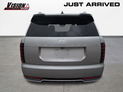 Used 2026 Hyundai Palisade Calligraphy AWD/4WD image 4