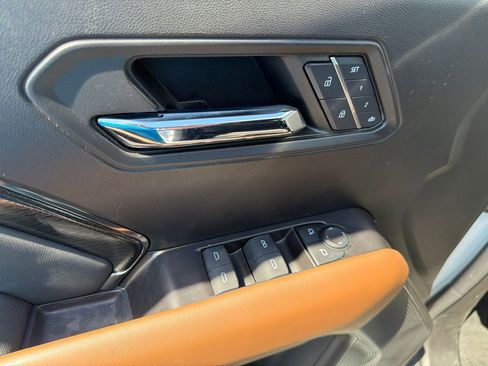 Used 2024 GMC Canyon AT4 w/ AT4 Premium Package image 19