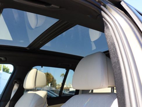 Certified 2023 BMW X5 xDrive45e w/ Executive Package image 17