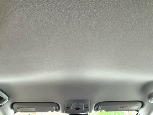 Used 2021 Toyota Prius FWD image 24