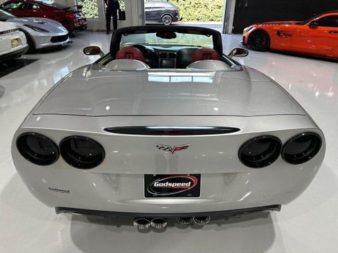 Used 2006 Chevrolet Corvette Convertible w/ Preferred Equipment Group RWD image 34
