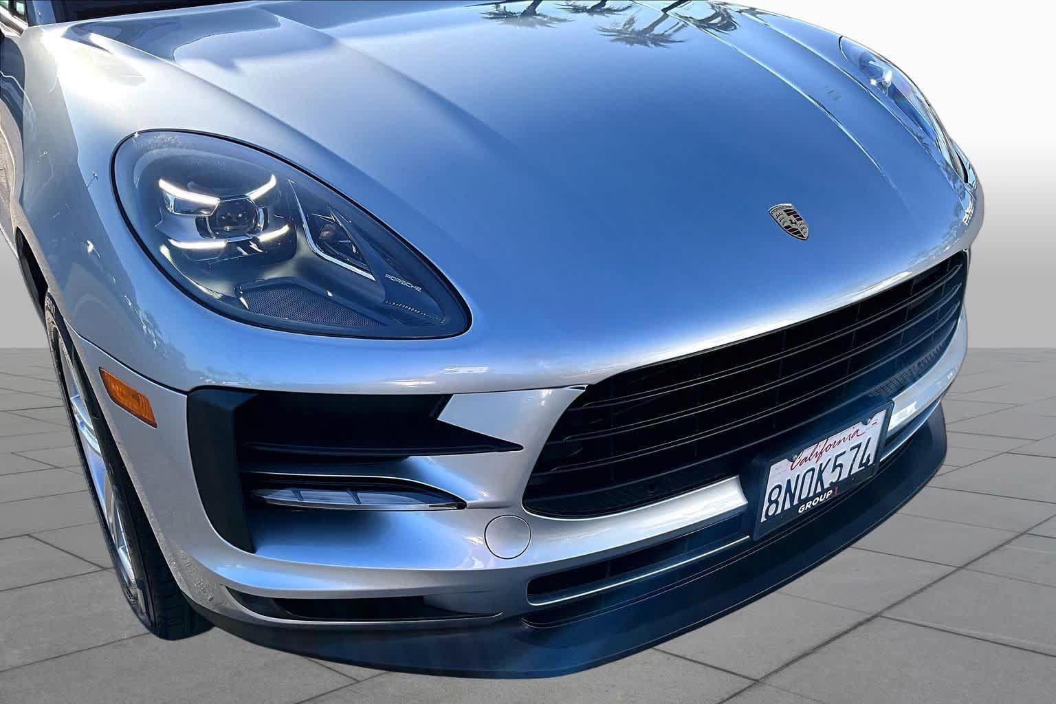 Used 2020 Porsche Macan AWD/4WD image 27