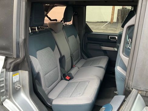 Used 2023 Ford Bronco Outer Banks image 28