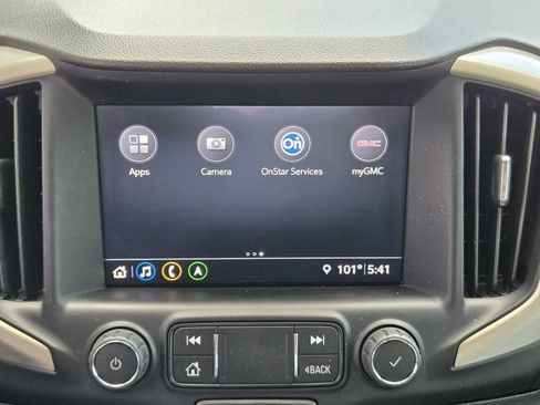 Used 2020 GMC Terrain Denali w/ Denali Premium Package FWD image 13