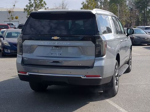 New 2026 Chevrolet Suburban LT w/ Comfort Package image 6