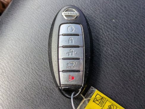 Used 2018 Nissan Armada SL w/ Moonroof Package image 26