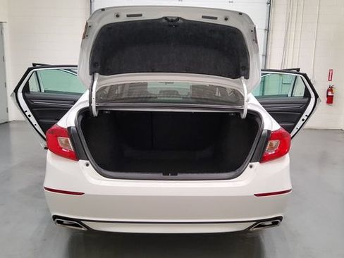 Used 2022 Honda Accord Sport image 14