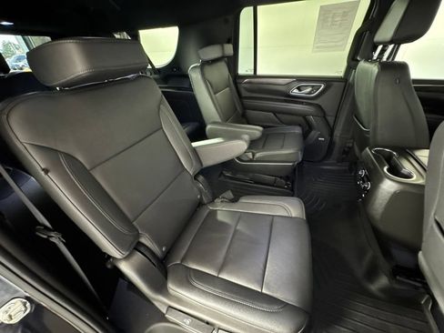 Certified 2023 Chevrolet Suburban Z71 w/ Off-Road Capability Package AWD/4WD image 46