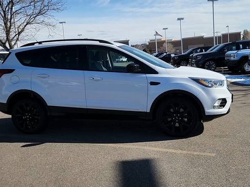 Used 2019 Ford Escape SE image 6