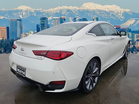 Certified 2022 INFINITI Q60 Red Sport 400 w/ Cargo Package image 7