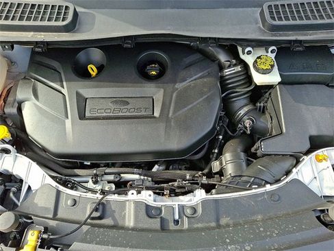 Used 2019 Ford Escape Titanium w/ U9j03 - Titanium Tow Package image 29