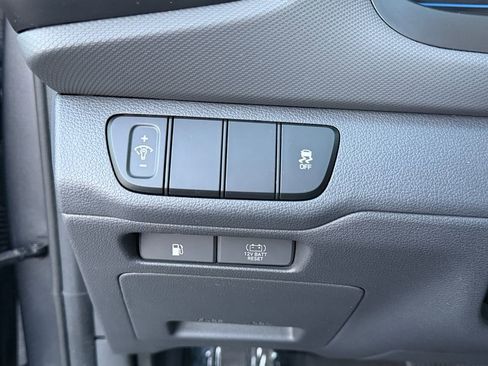 Used 2019 Hyundai Ioniq Blue image 32