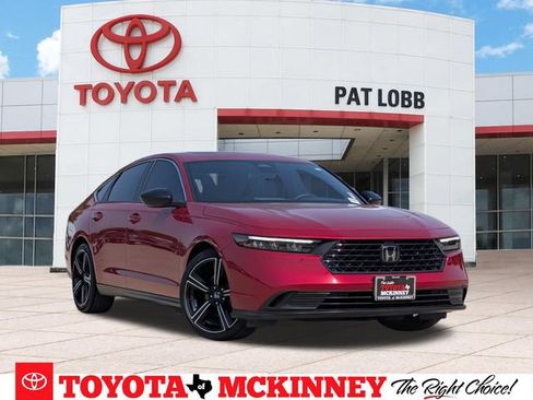 Used 2024 Honda Accord Sport image 1