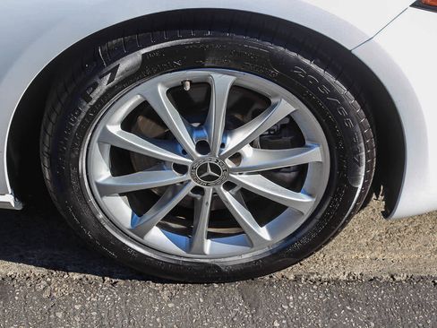 Used 2022 Mercedes-Benz A 220 image 9