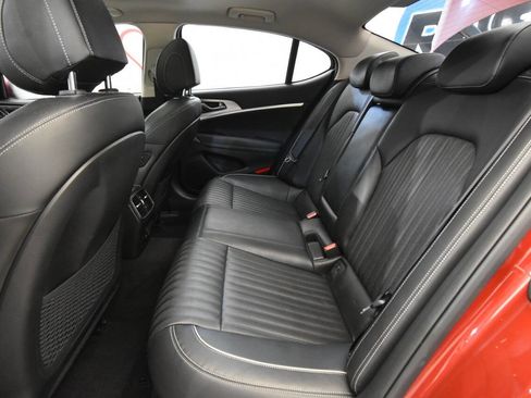 Used 2022 Genesis G70 2.0T w/ Prestige Package image 14