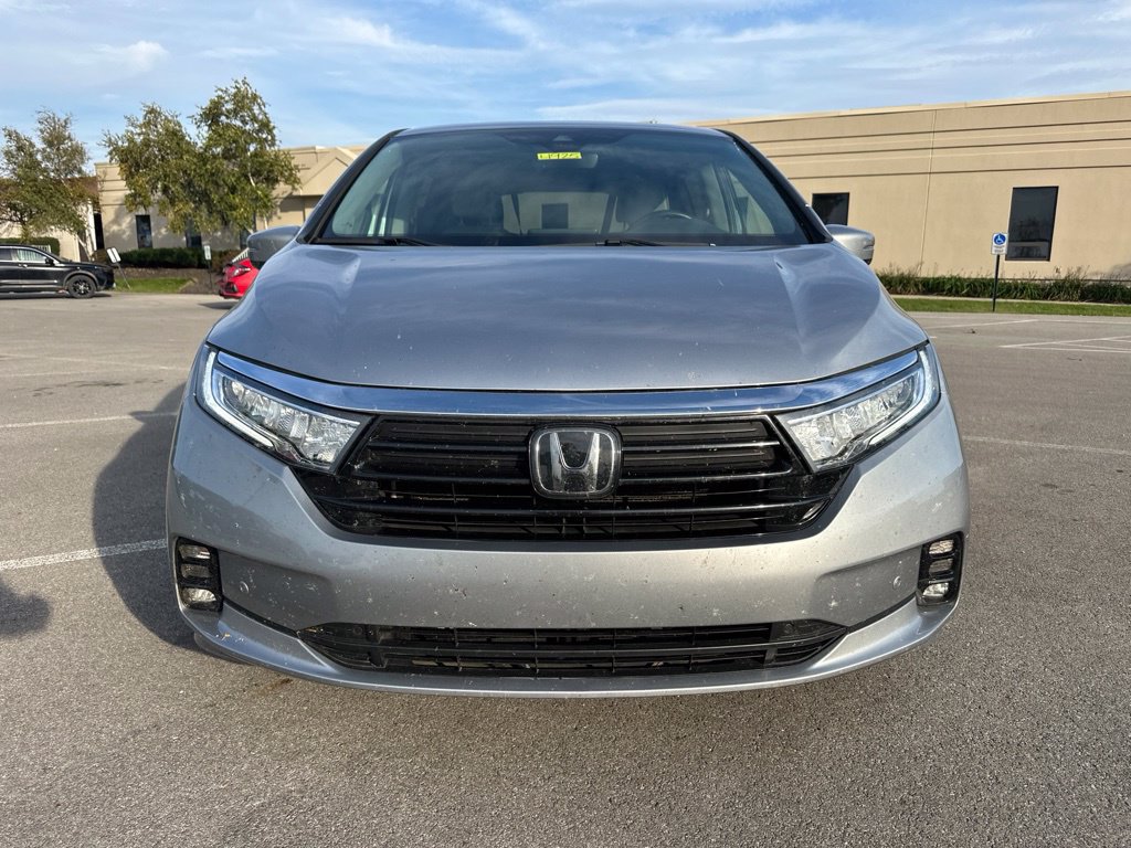 Used 2024 Honda Odyssey Elite image 2
