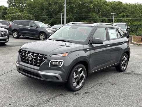 New 2025 Hyundai Venue Limited image 3