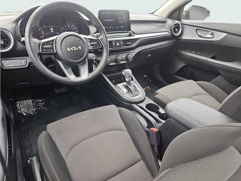 Used 2023 Kia Forte LXS FWD image 11