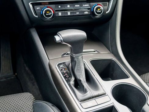 Used 2019 Kia Optima S w/ S Panoramic Sunroof Package image 52