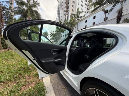 Used 2023 Mercedes-Benz C 300 Sedan image 26