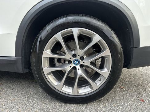 Used 2023 BMW X5 xDrive45e image 30