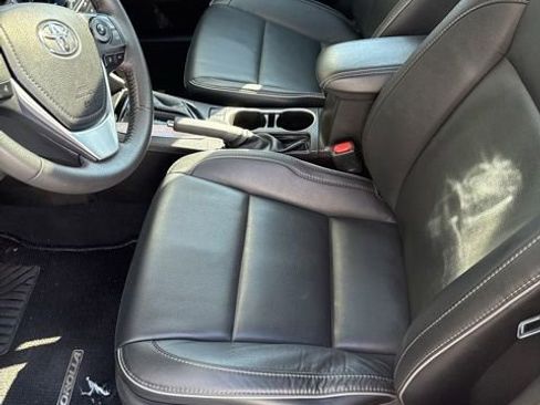 Used 2018 Toyota Corolla L image 6