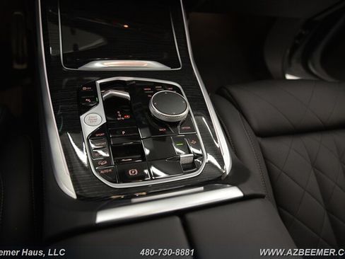 Used 2023 BMW X7 M60i w/ Climate Comfort Package AWD/4WD image 42