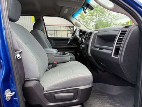 Used 2015 RAM 1500 ST w/ SXT Appearance Group image 11