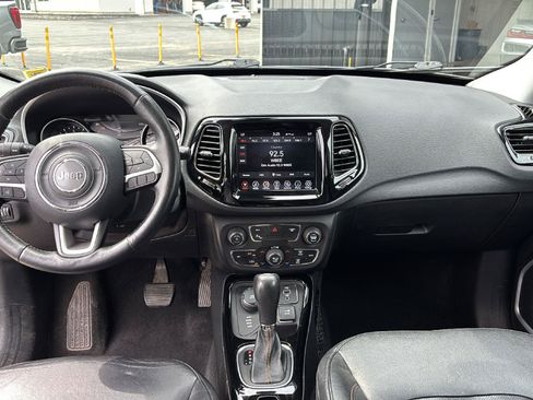 Used 2019 Jeep Compass Limited w/ Safety & Security Group AWD/4WD image 18