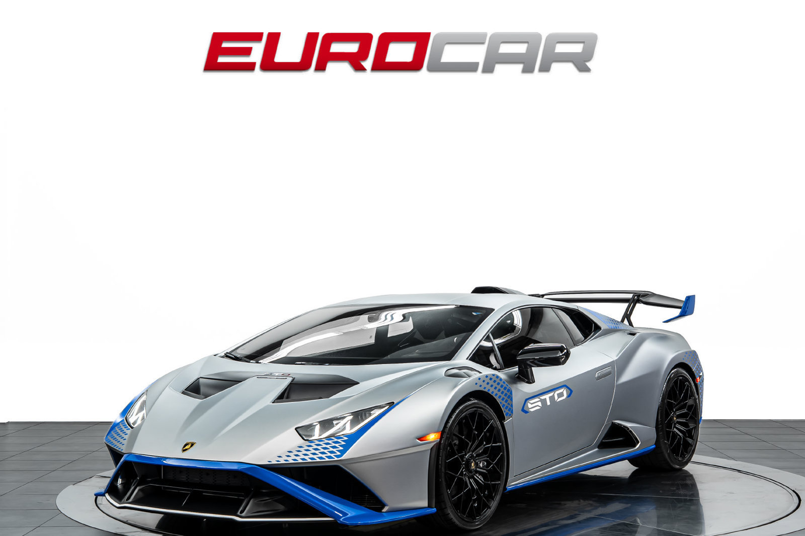 Used 2022 Lamborghini Huracan STO RWD image 1