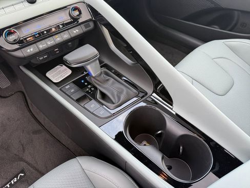 New 2026 Hyundai Elantra Limited w/ Cargo Package FWD image 23
