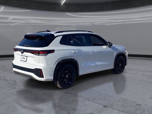 New 2026 Volkswagen Tiguan SE R-Line image 5