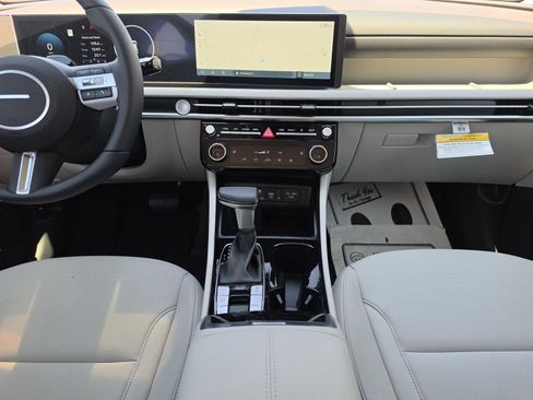 New 2026 Hyundai Tucson SEL FWD image 18