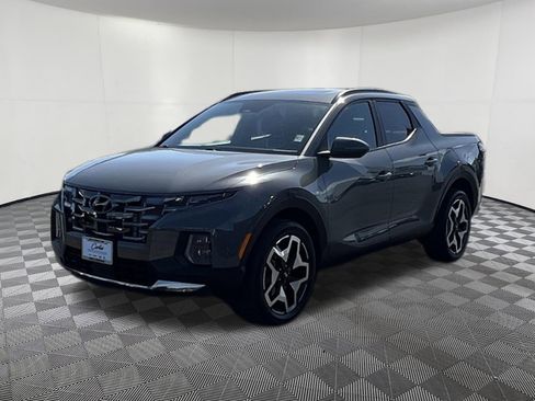 Used 2022 Hyundai Santa Cruz Limited AWD/4WD image 3