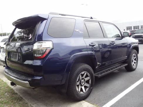 Used 2020 Toyota 4Runner TRD Off-Road AWD/4WD image 4