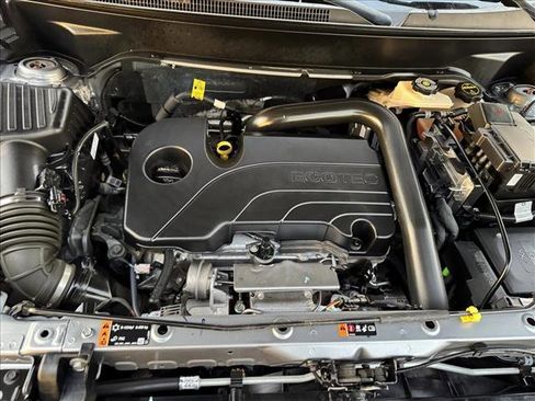 Used 2024 Chevrolet Equinox LS image 21