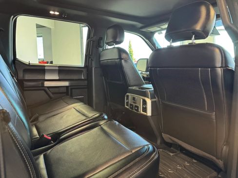 Used 2017 Ford F150 Lariat w/ Equipment Group 502A Luxury AWD/4WD image 27