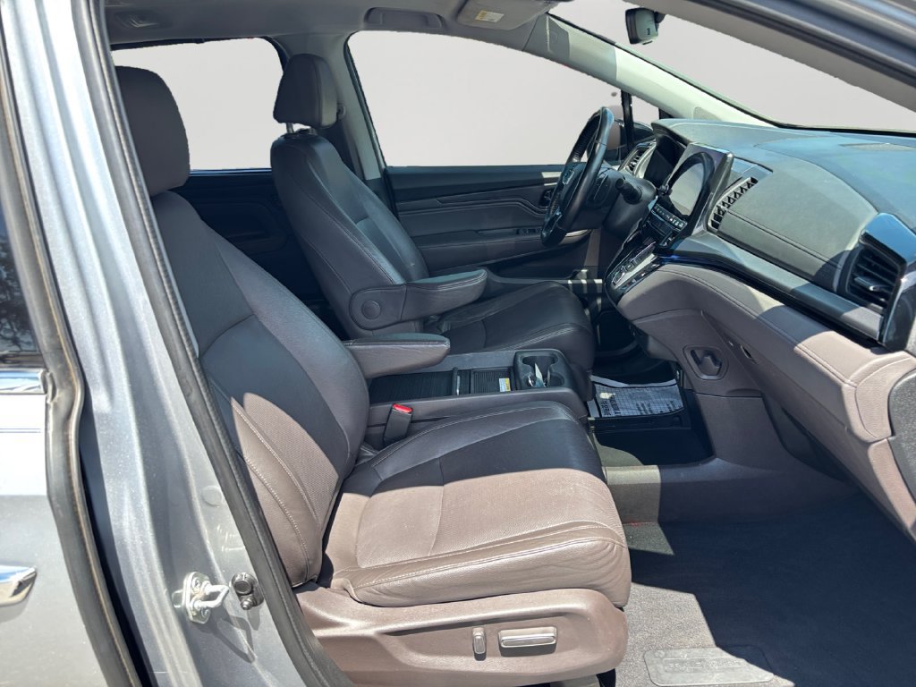 Used 2018 Honda Odyssey Elite image 12
