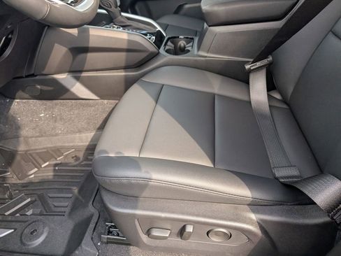 New 2026 Chevrolet Colorado Trail Boss AWD/4WD image 23