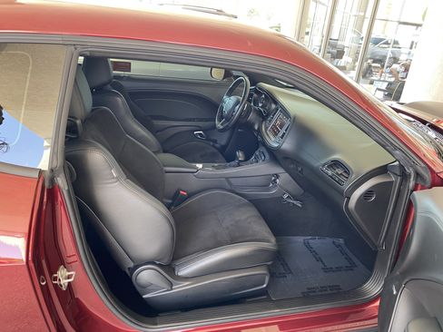 Used 2023 Dodge Challenger R/T w/ Plus Package RWD image 38