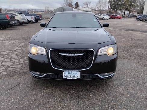 Used 2016 Chrysler 300 S image 2
